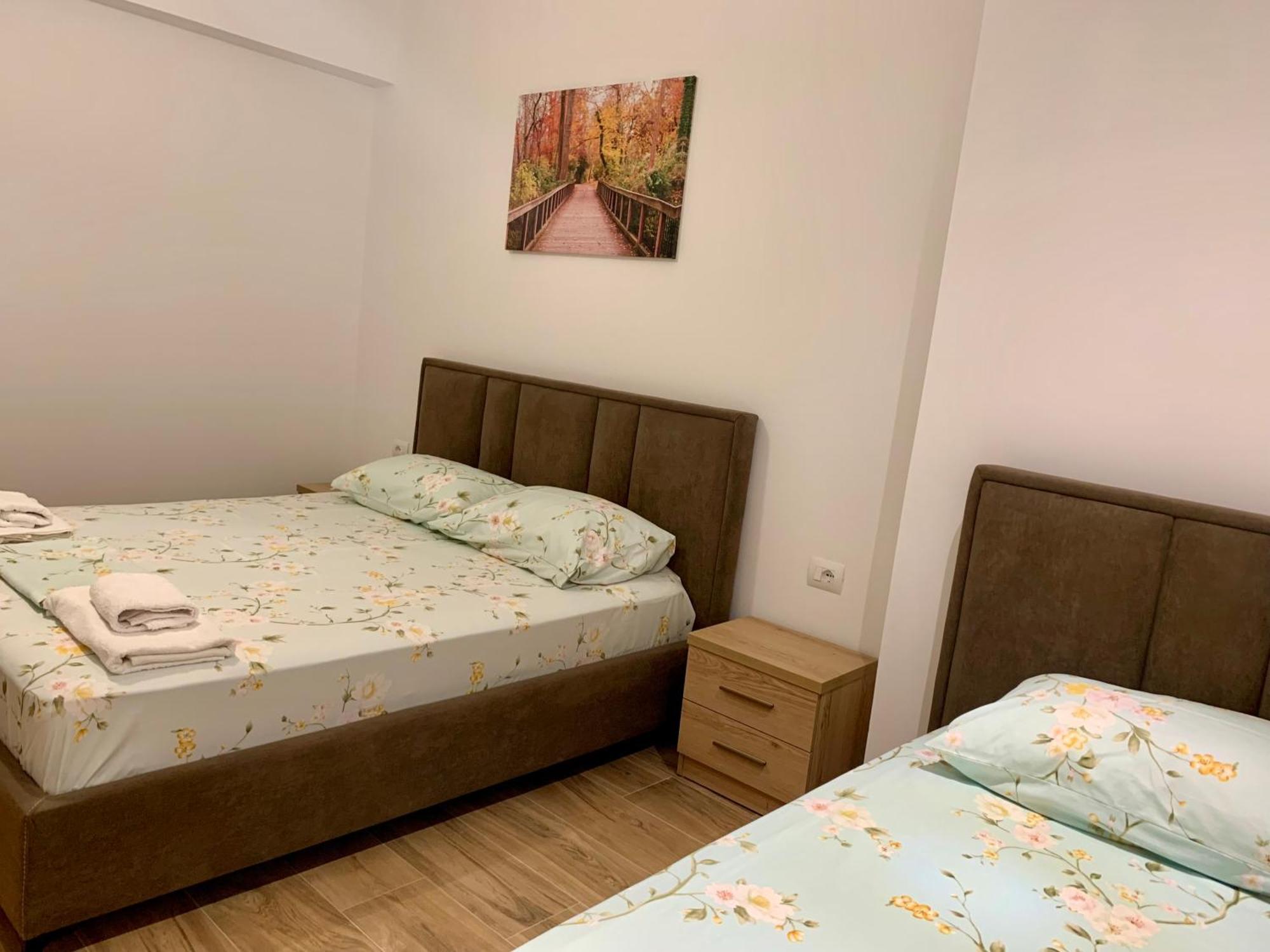 Maxus Apts Sarande Exterior photo