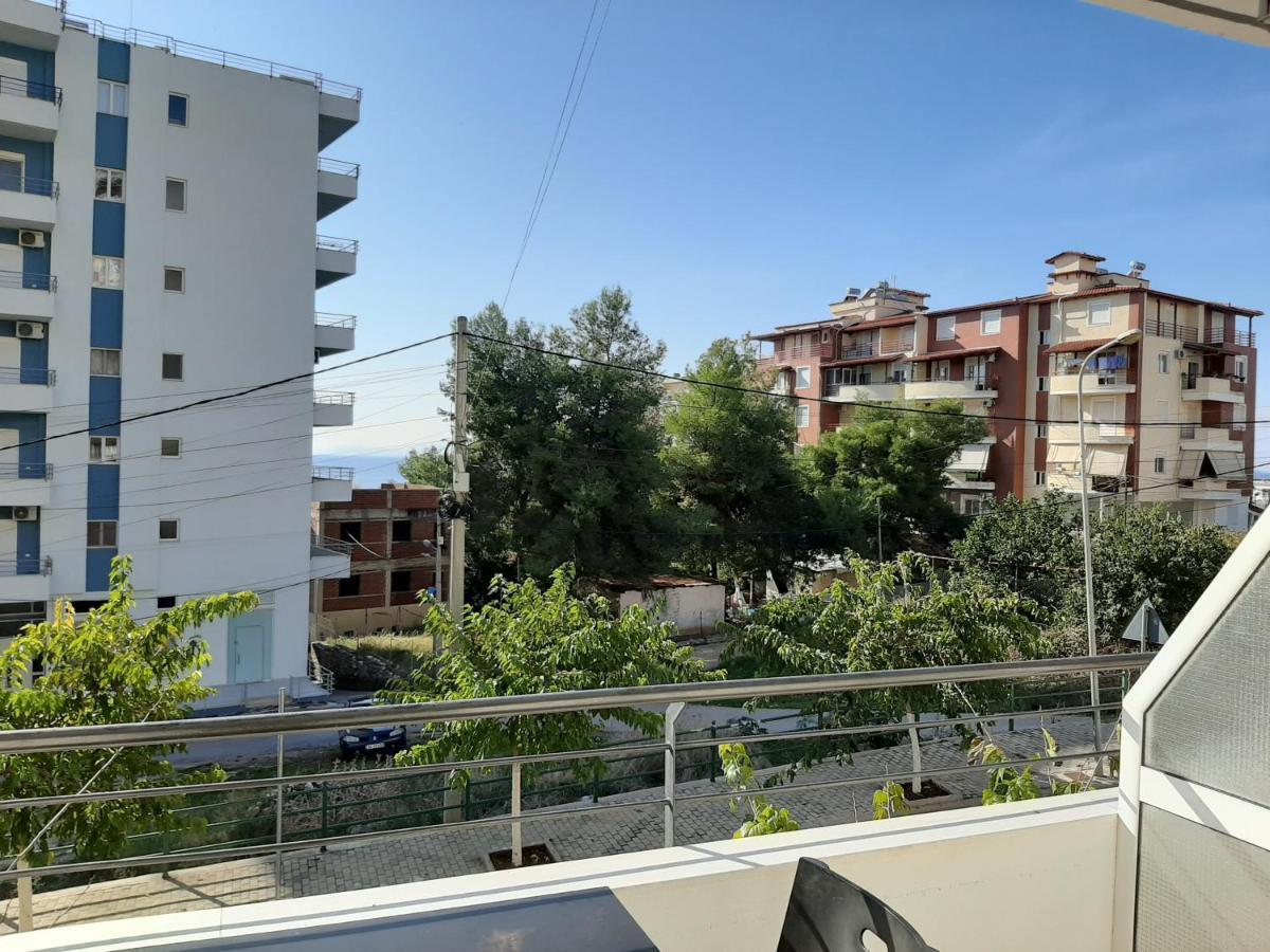 Maxus Apts Sarande Exterior photo